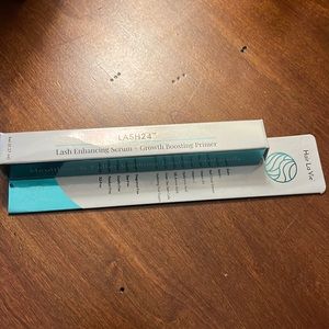 Hair La Vie lash serum and primer